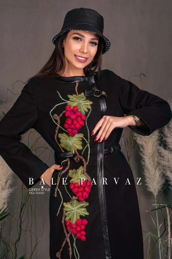 پالتو زنانه گره استایل مدل شیراز مزین به هنر کچه و گلدوزی